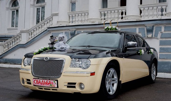 свадебный ретро автомобиль